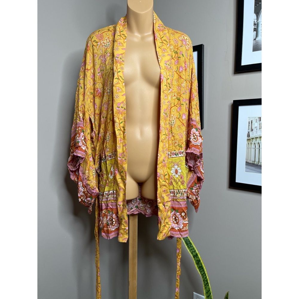 Spellā& The Gypsy Portobello Road Short Robe - Picture 7 of 10